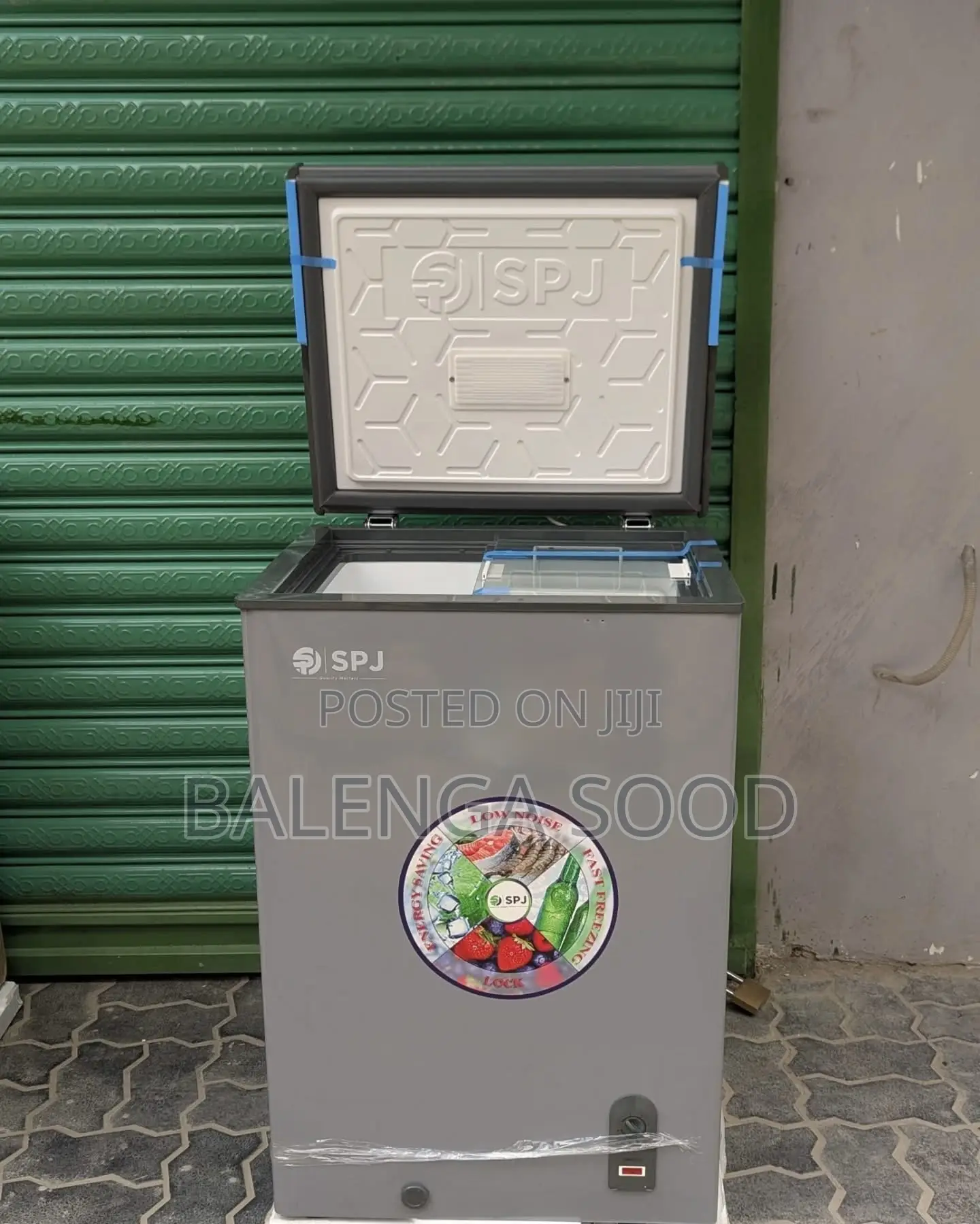 SPJ Chest Freezer( Litre 100)