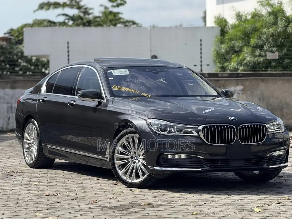 BMW 7 Series 2016 Gray