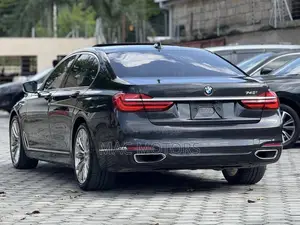BMW 7 Series 2016 Gray