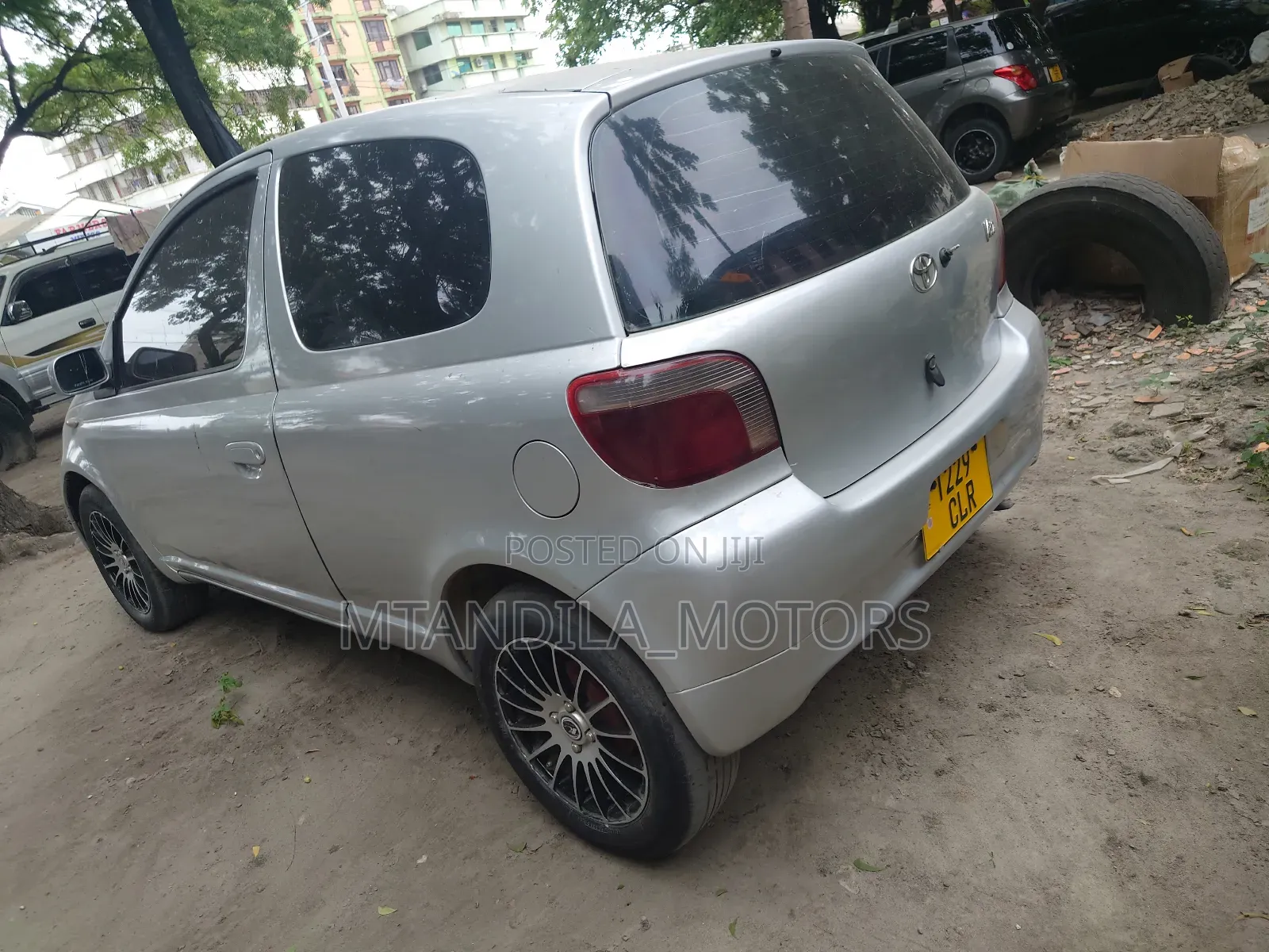 Toyota Vitz 1.3 AWD 3dr 2004 Silver