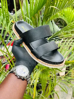 Sendo Za Timberland Na Clarks Za Namna Na Form Mbalimbali