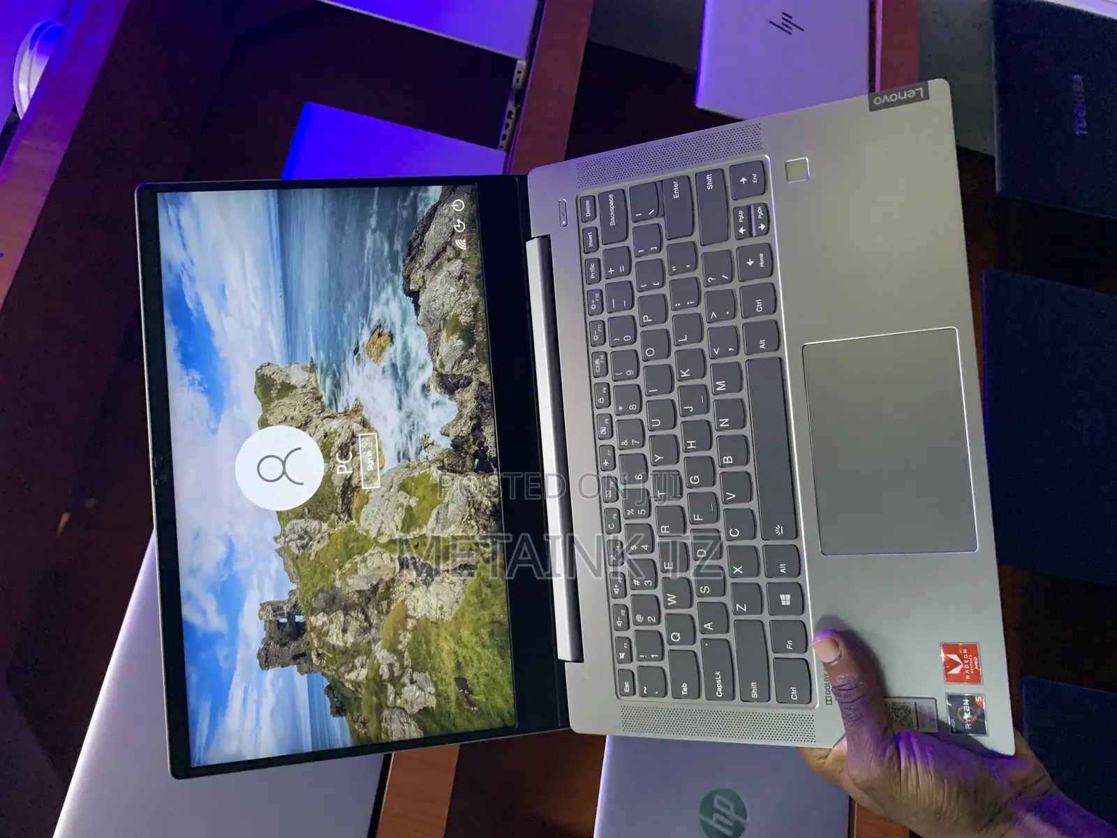 New Laptop Lenovo Thinkbook 14 12GB AMD Ryzen 5 SSD 256GB