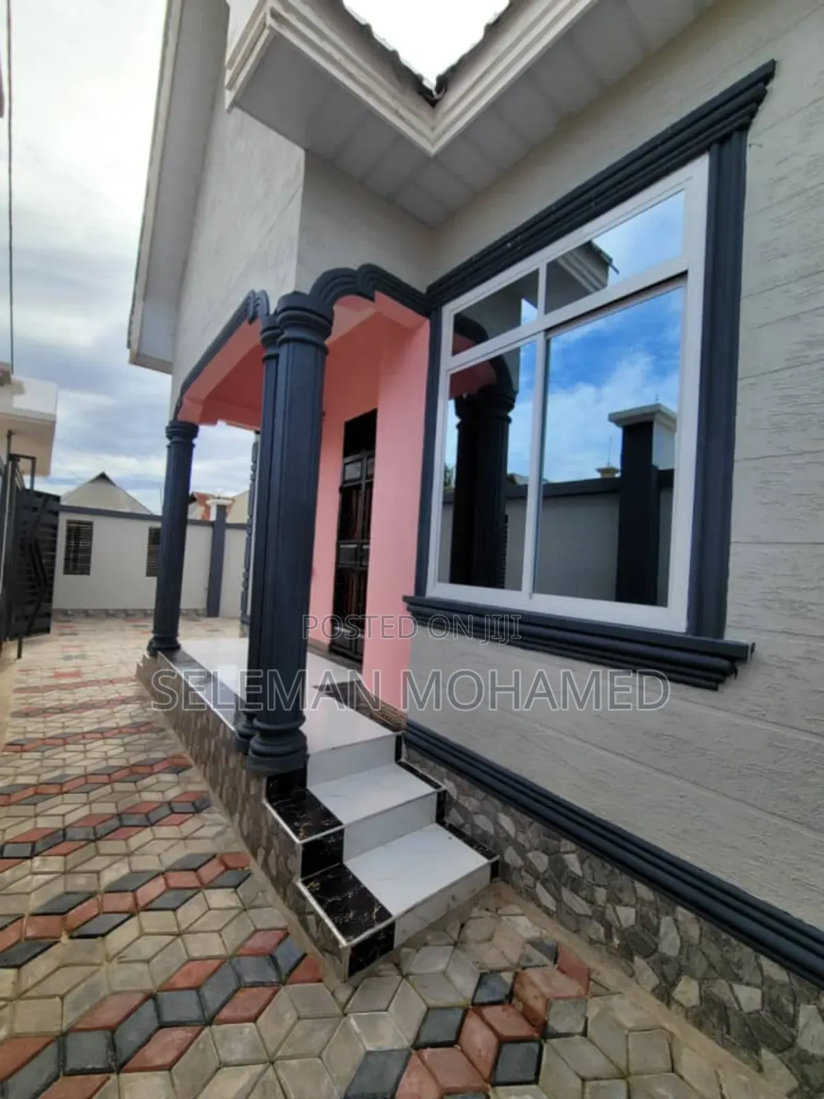 Furnished 4bdrm House in Biriani Real Estate, Chamazi for sale