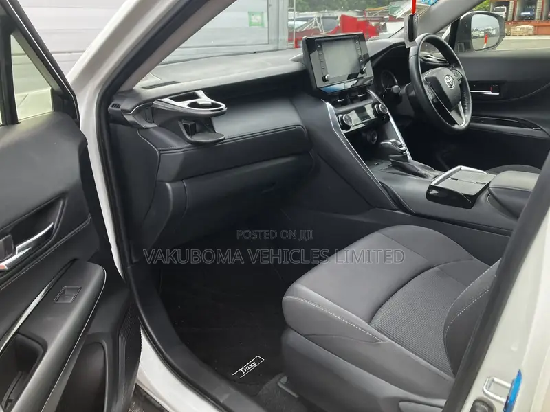 Toyota Harrier 2021 Pearl