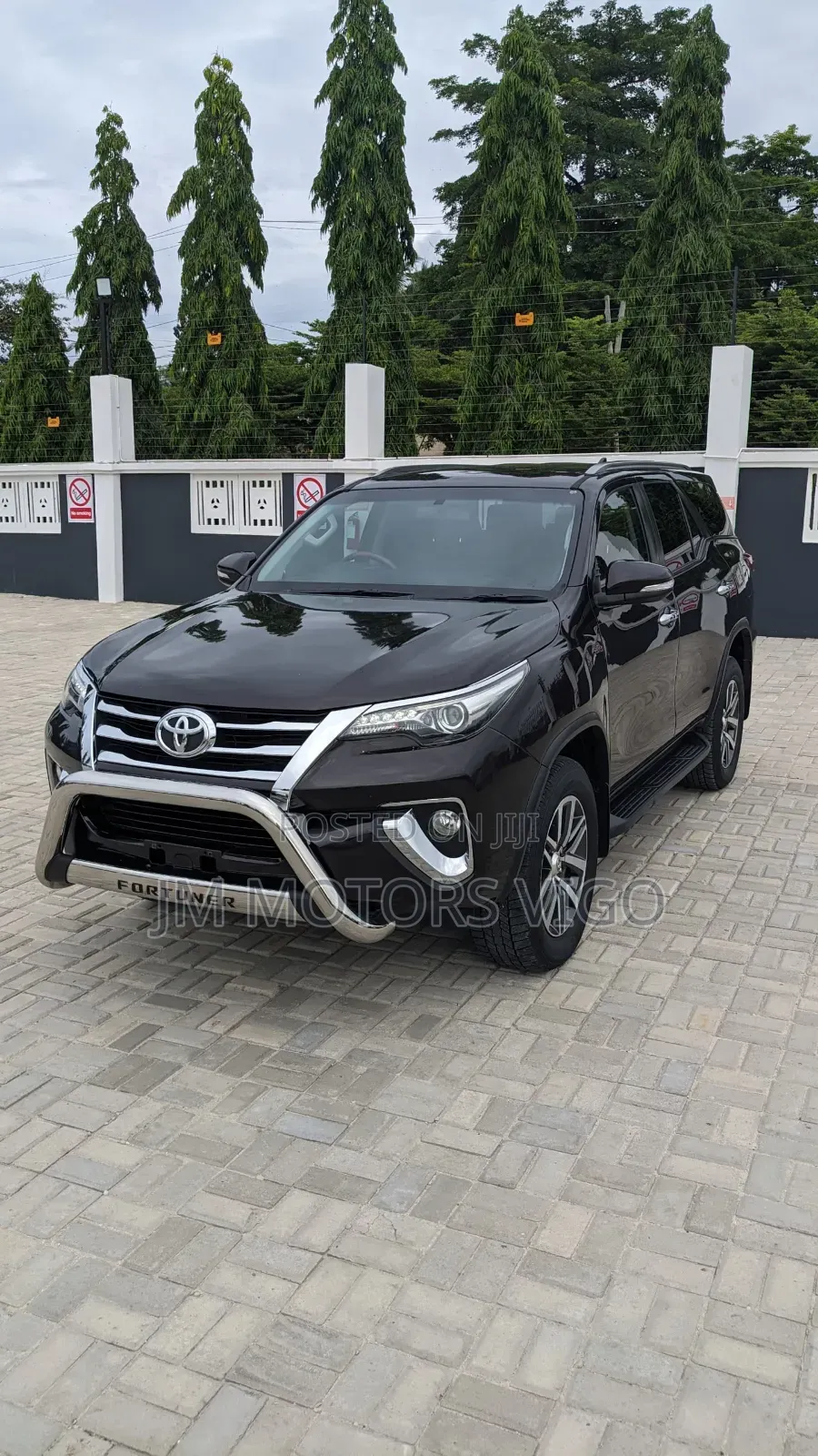 Toyota Fortuner 2018 Black