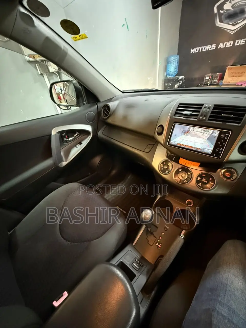 Toyota Vanguard 2011 Gray