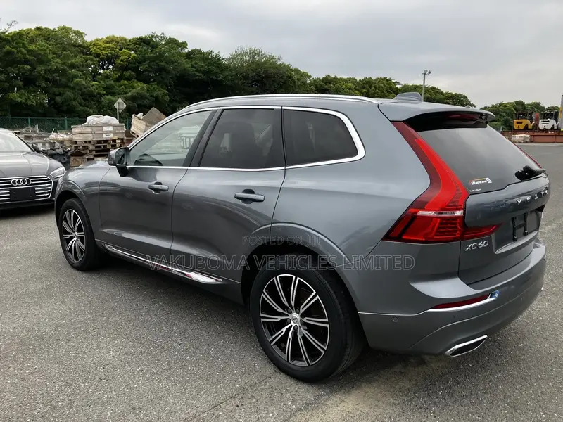 Volvo XC60 2019 Gray