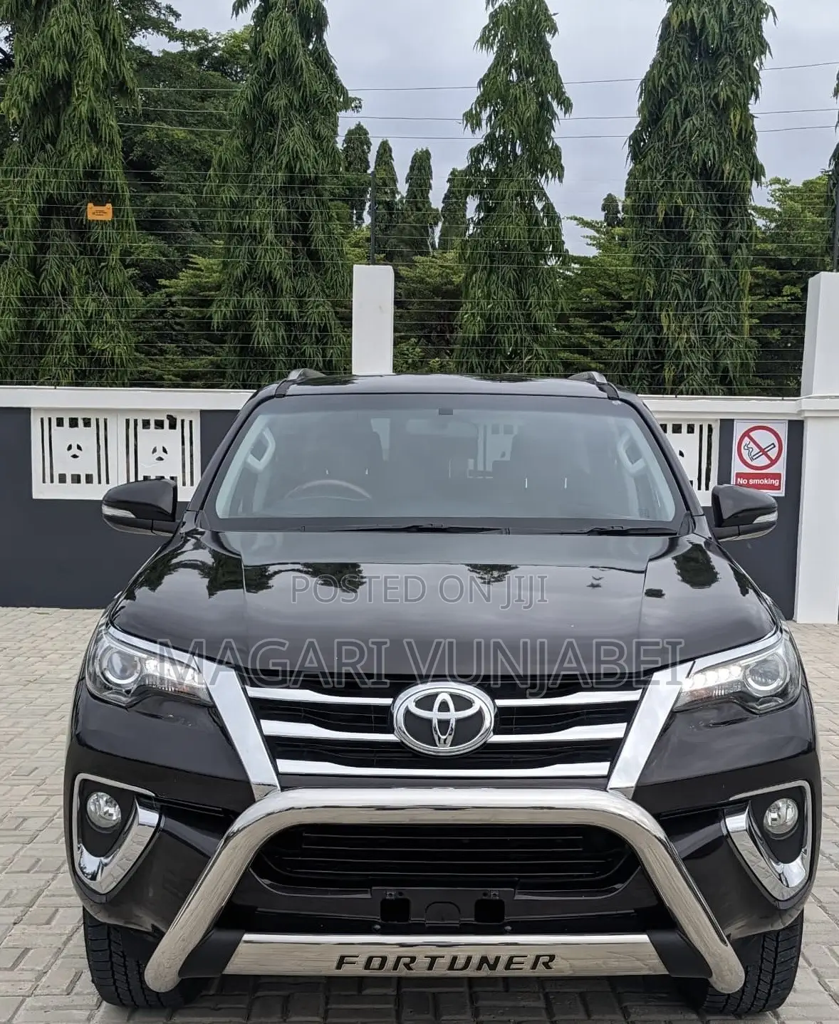 Toyota Fortuner 2018 Matt Black