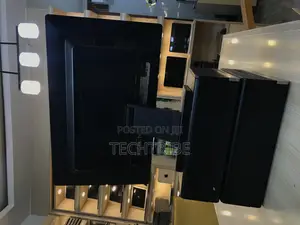 Desktop Computer HP EliteDesk 705 G3 8GB AMD Ryzen 7 HDD 250GB