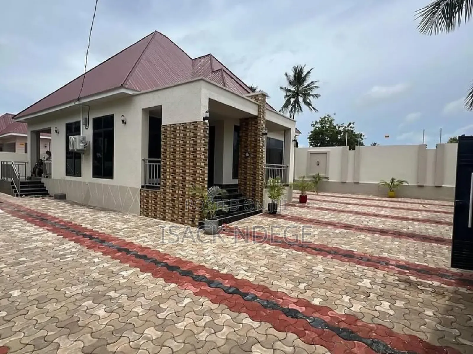 3bdrm House in Bunju, Kinondoni for sale