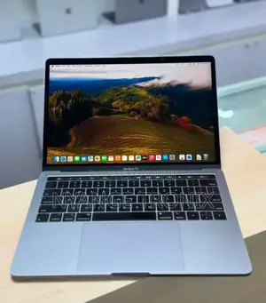 Laptop Apple MacBook Pro 2019 32GB Intel Core I9 SSD 1T