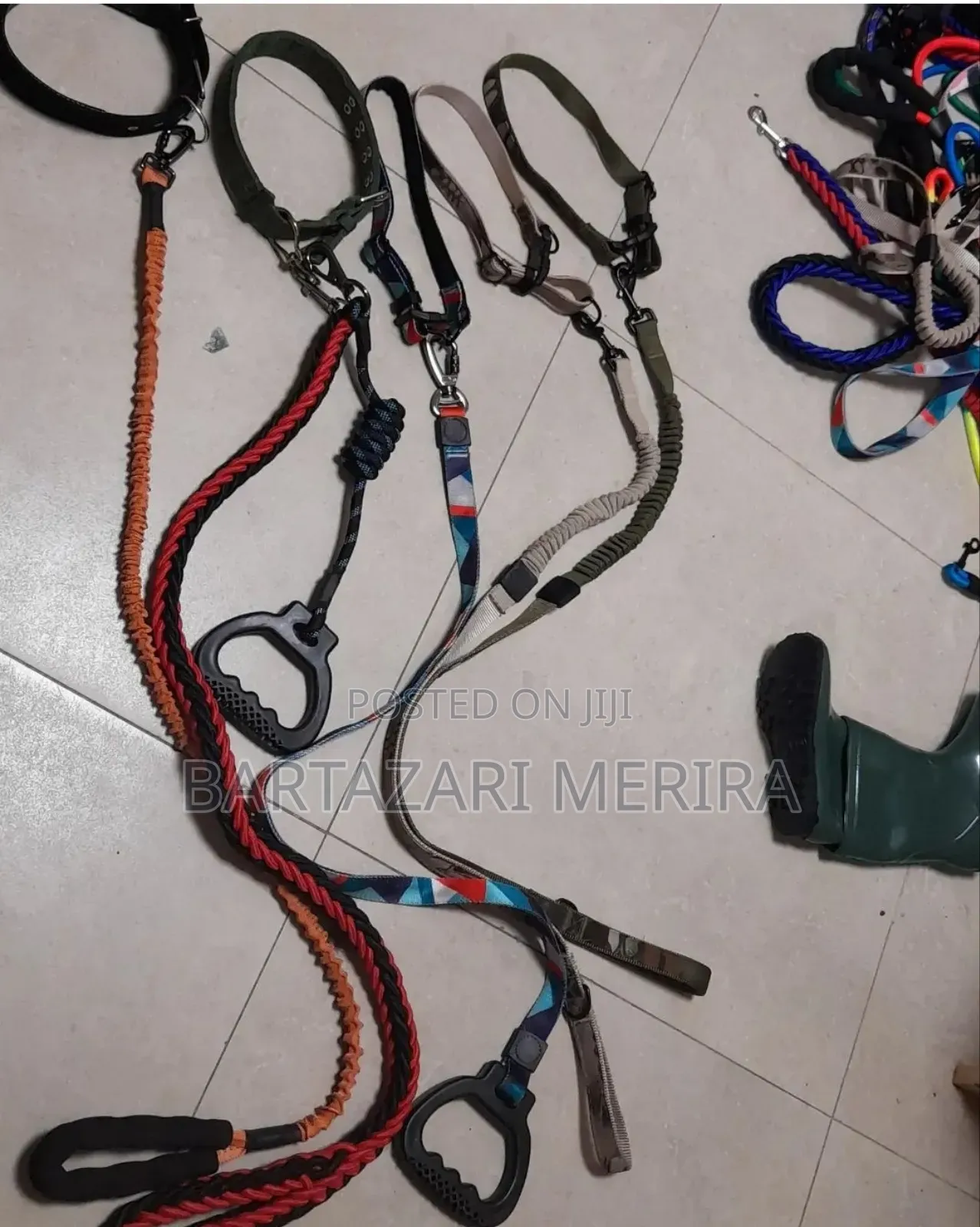 Mikanda Ya Kuvalisha Mbwa (Dog Leash)