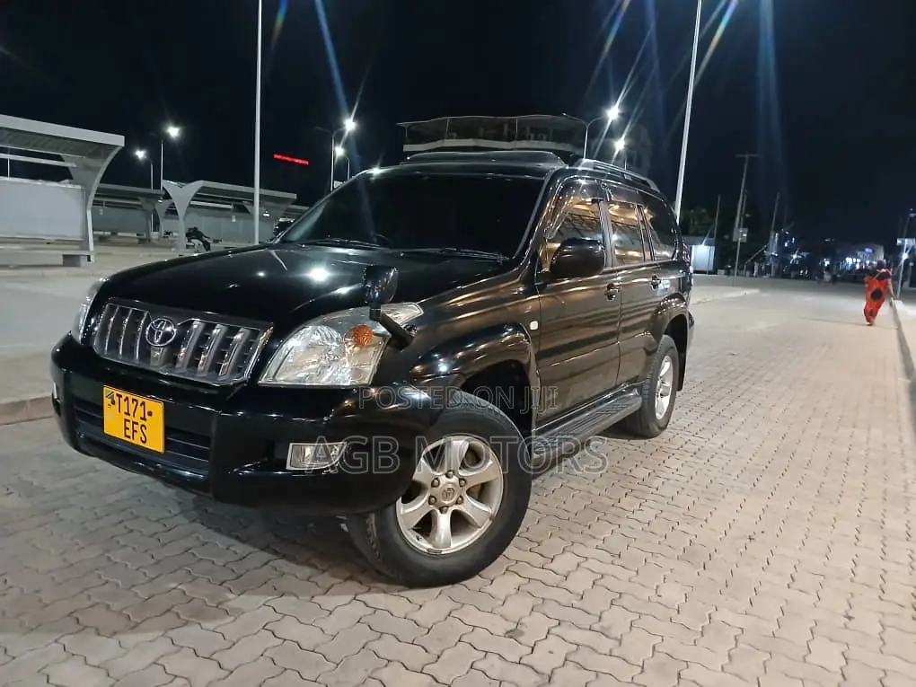 Toyota Land Cruiser Prado 2006 Black