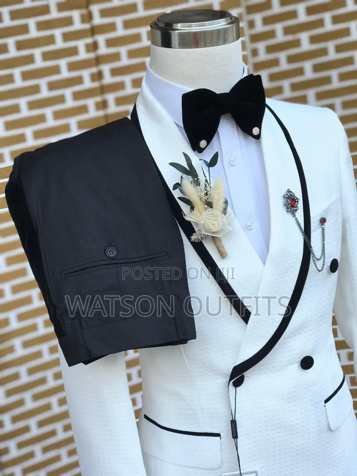 Men's Suits for Smart Wearing