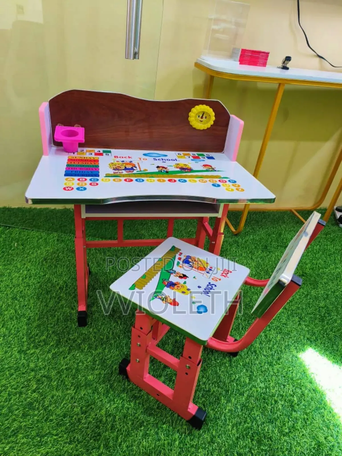 Study Chair Za Watoto