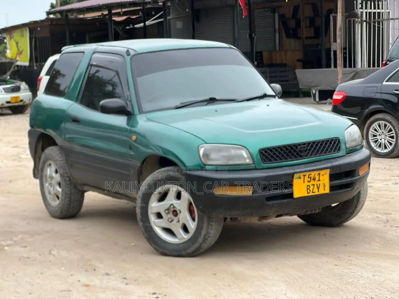 Toyota RAV4 1997 Green