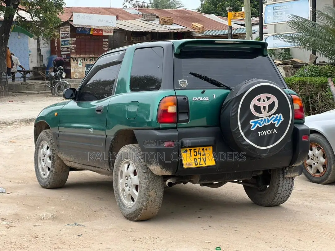 Toyota RAV4 1997 Green