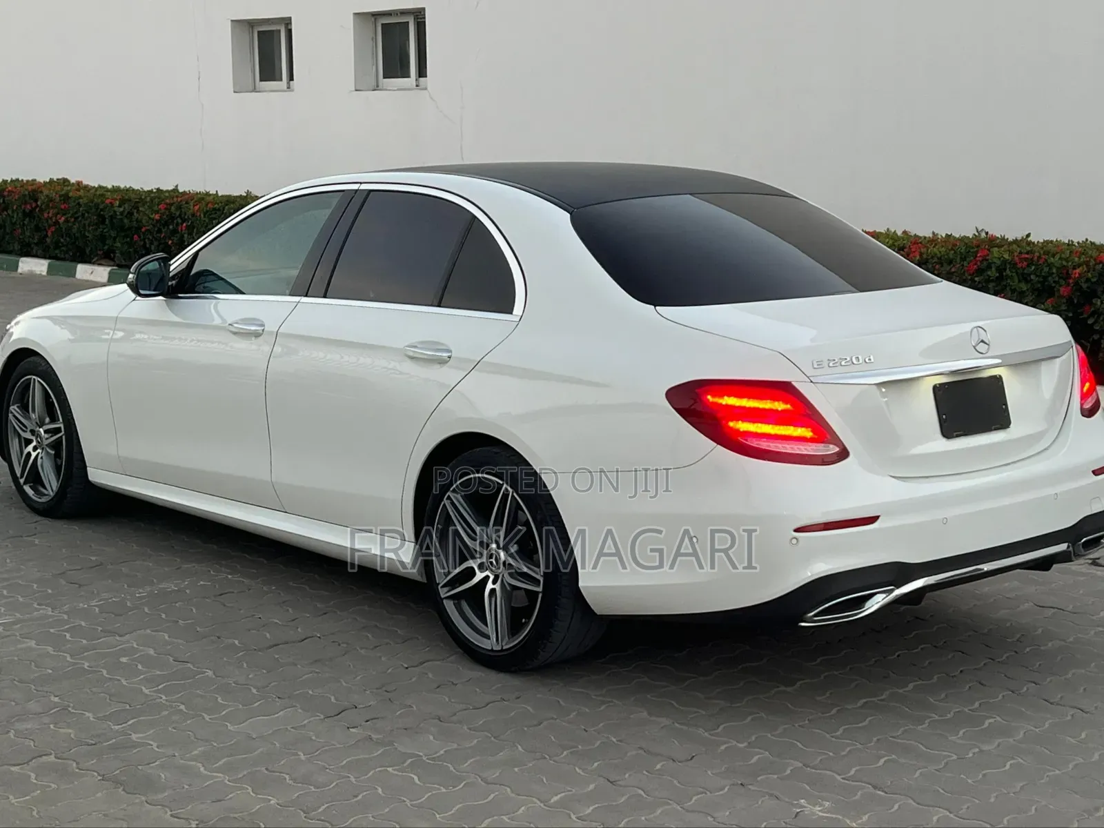 Mercedes-Benz 220E 2017 White