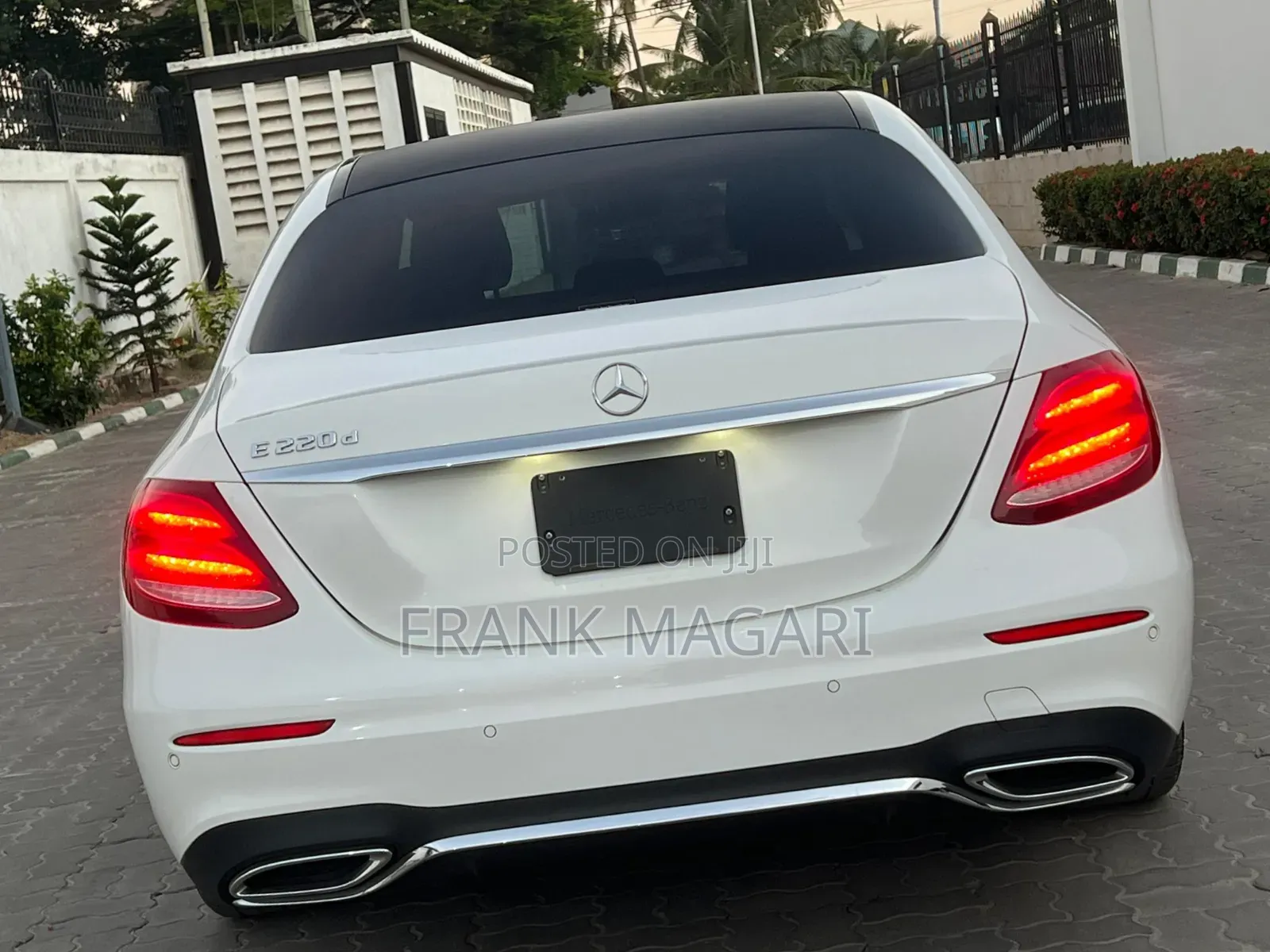 Mercedes-Benz 220E 2017 White