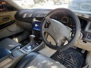 Toyota Mark II 1996 Silver