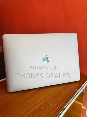 Laptop Apple MacBook Pro 2019 16GB Intel Core I7 SSD 512GB