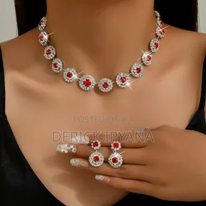 New Necklace Hereni