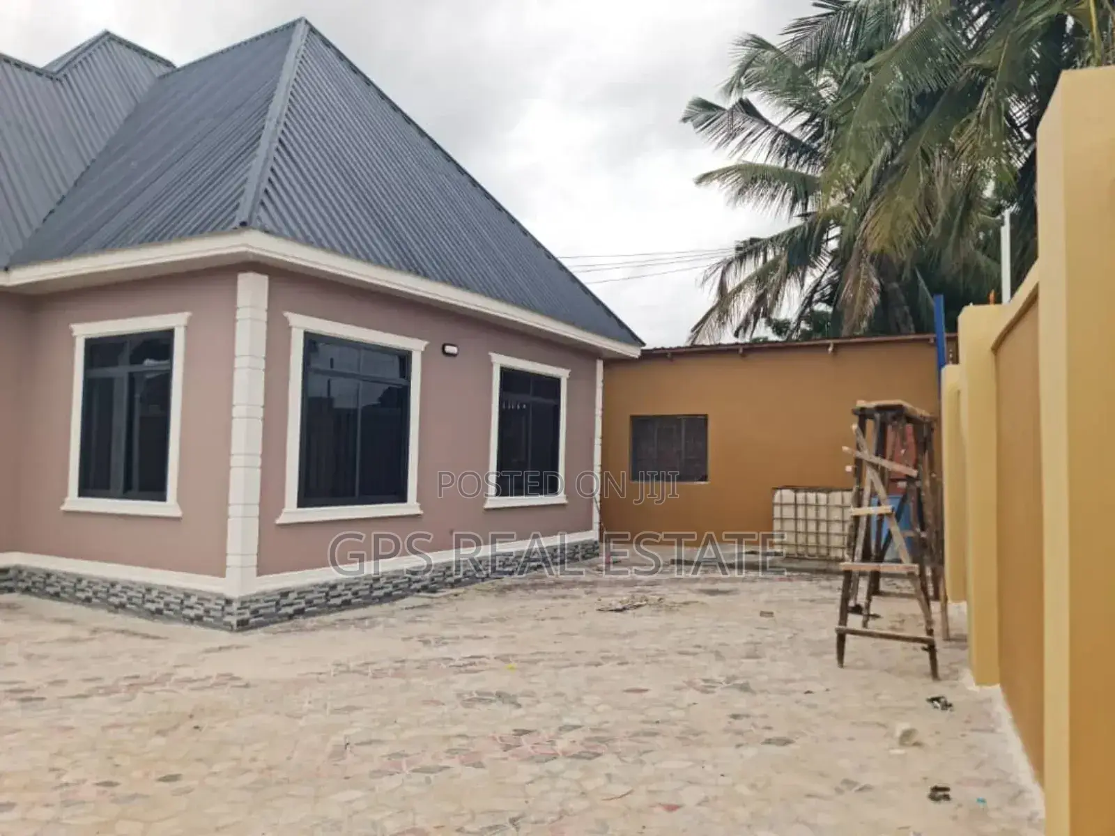 4bdrm House in Mbagala Chamazi, Ilala for sale