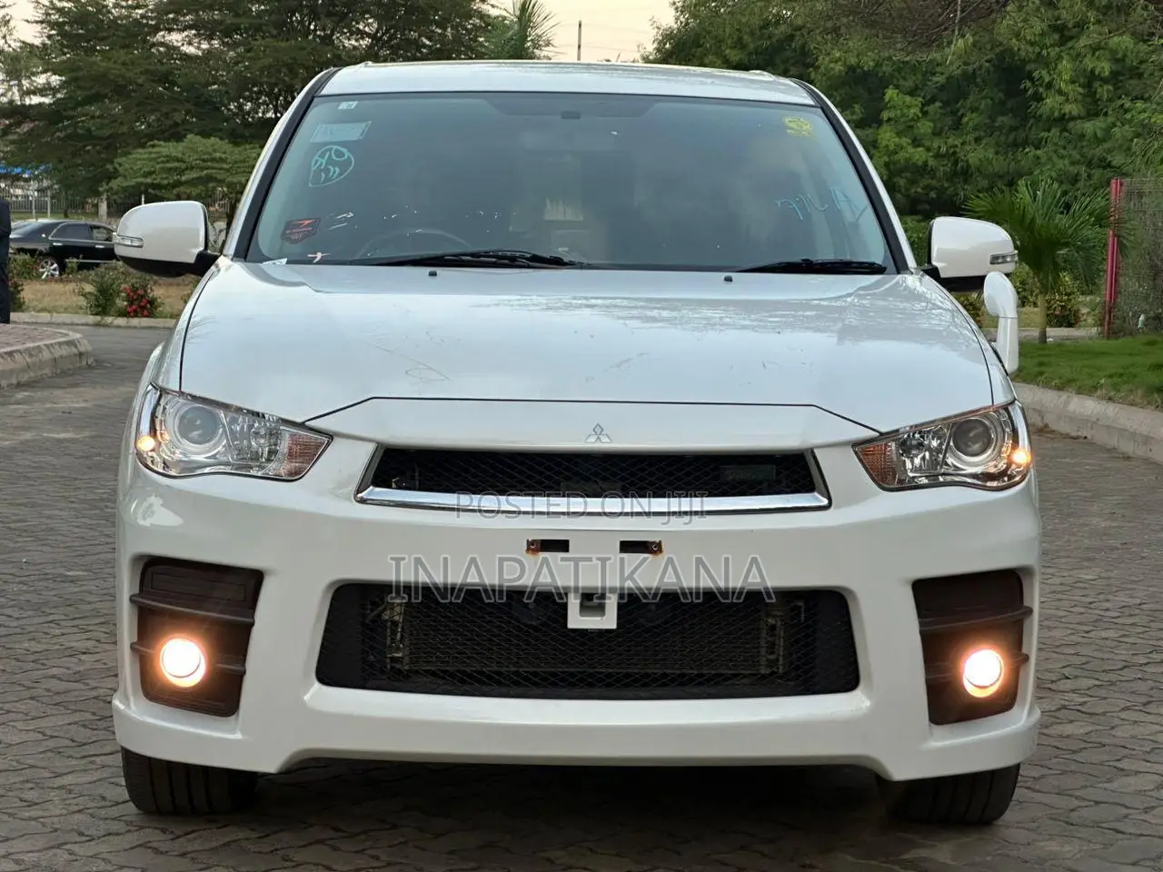 Mitsubishi Outlander 2.4 2009 White