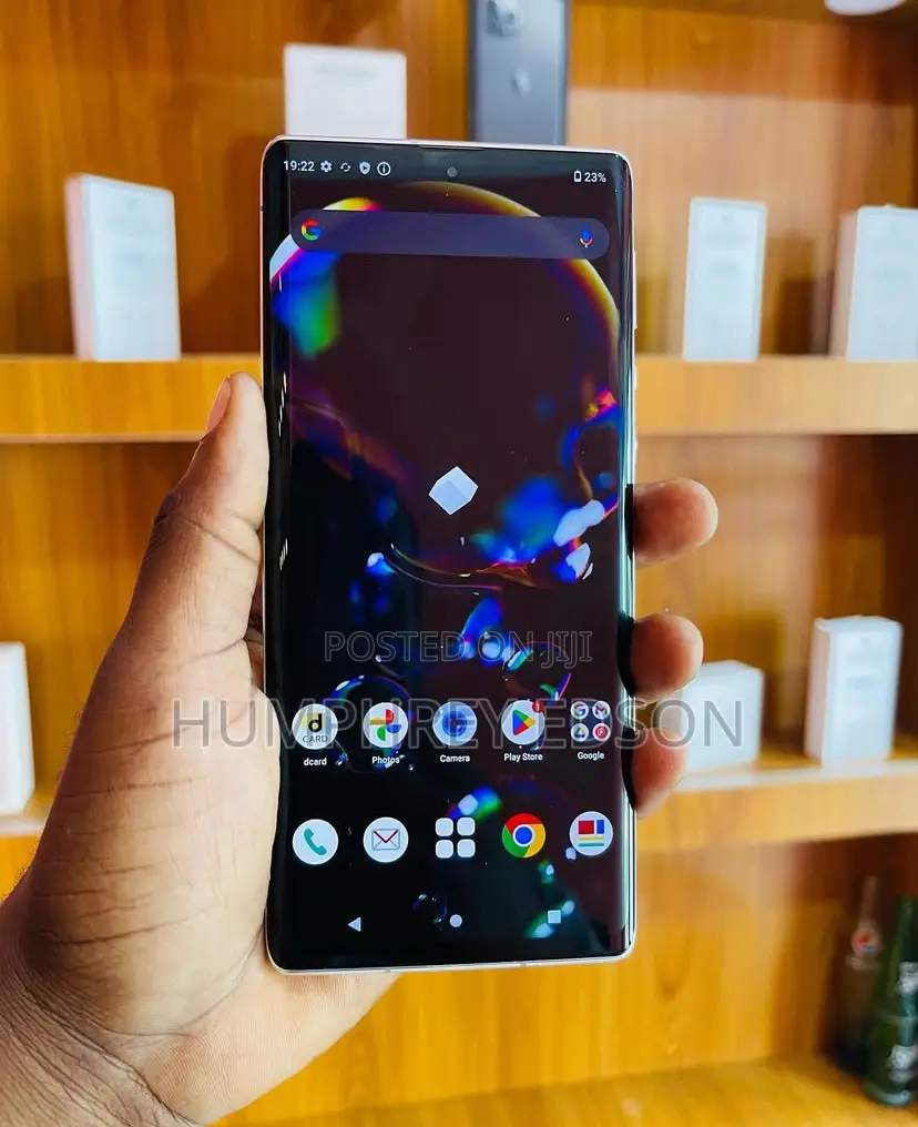 Sharp Aquos R6 128 GB Black
