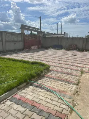 5bdrm House in Teta, Mbweni for rent
