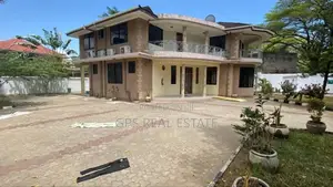 5bdrm House in Mikocheni A ,, Kinondoni for sale