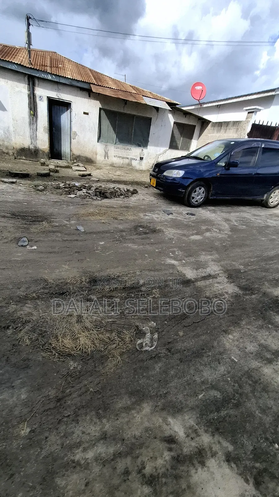 5bdrm Bungalow in Sinza Palestina for sale