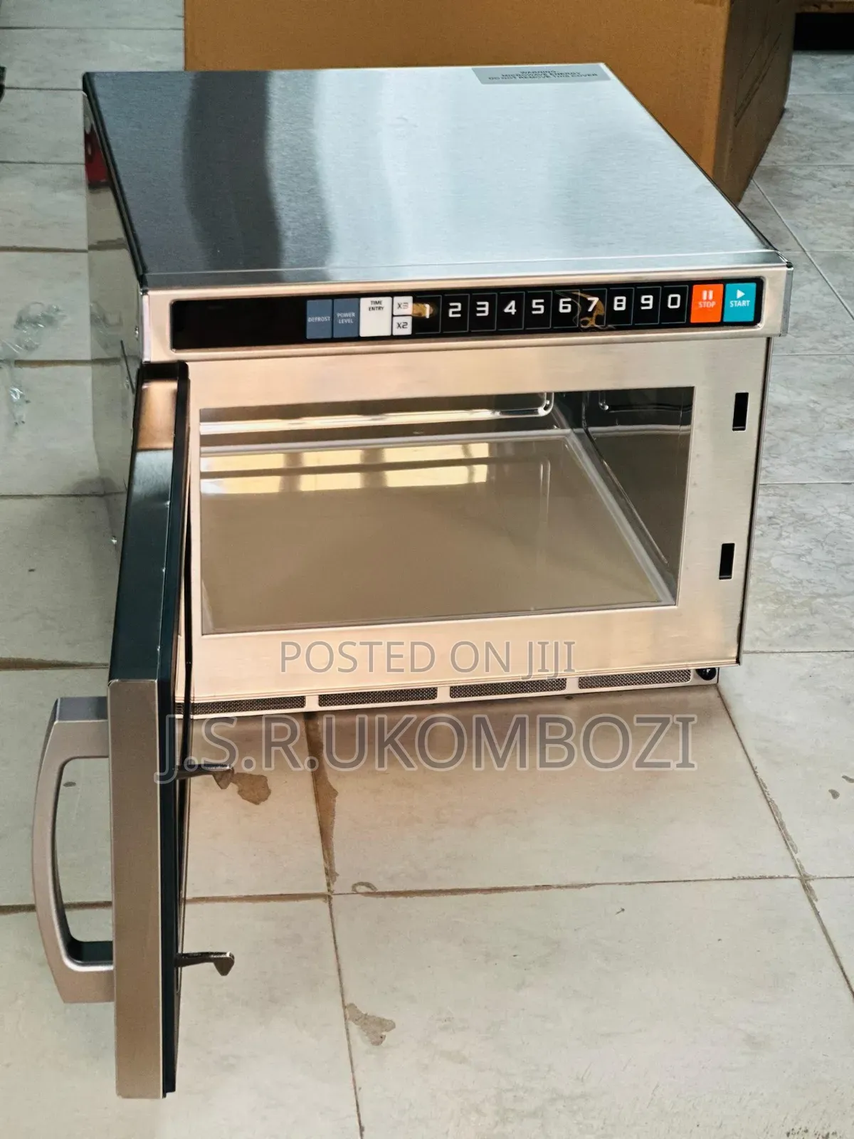 Commercial Microwave Oven
