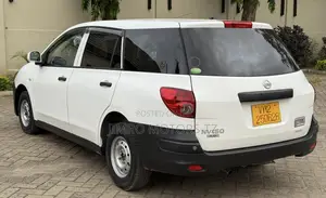 Nissan Advan 2018 White
