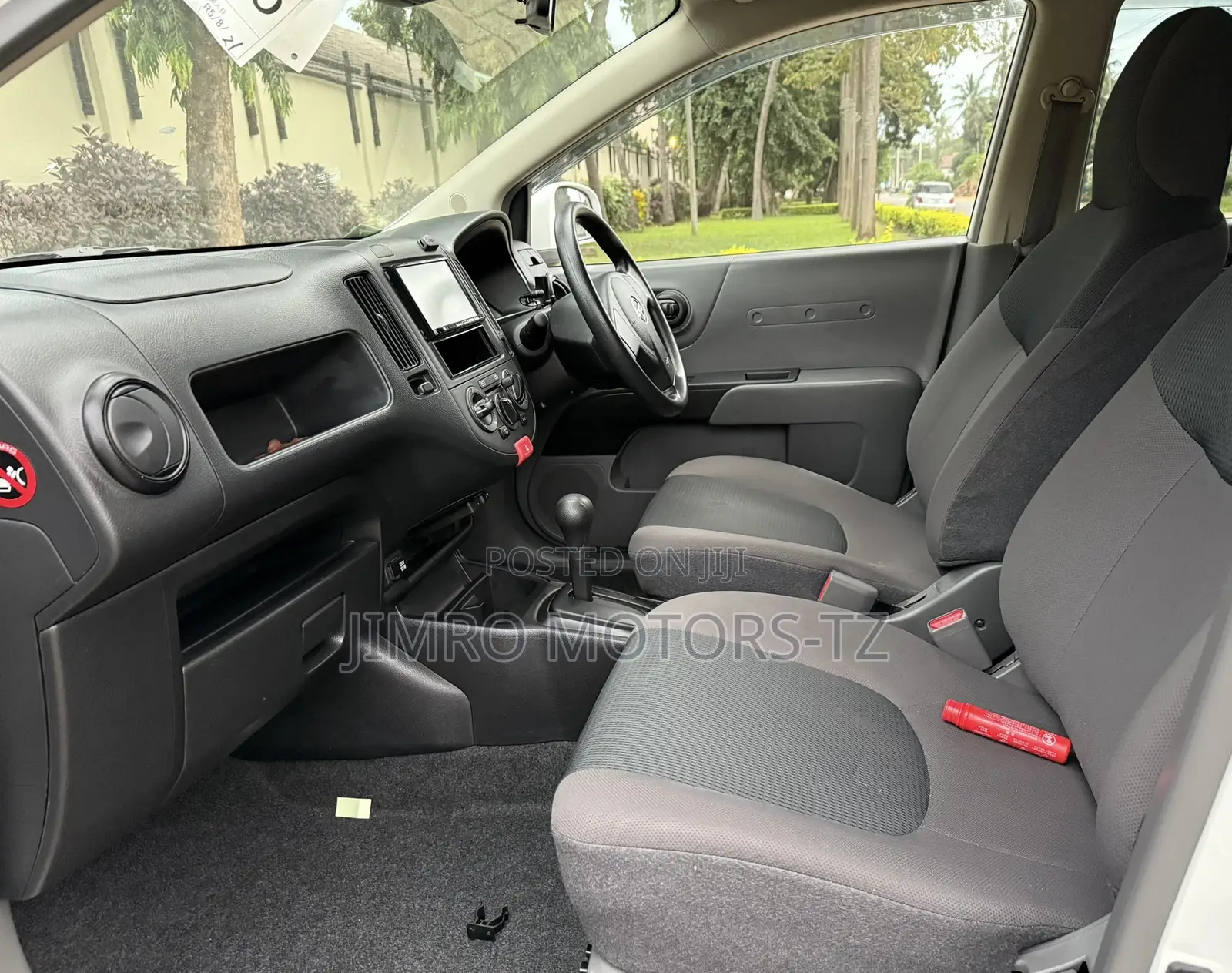 Nissan Advan 2018 White