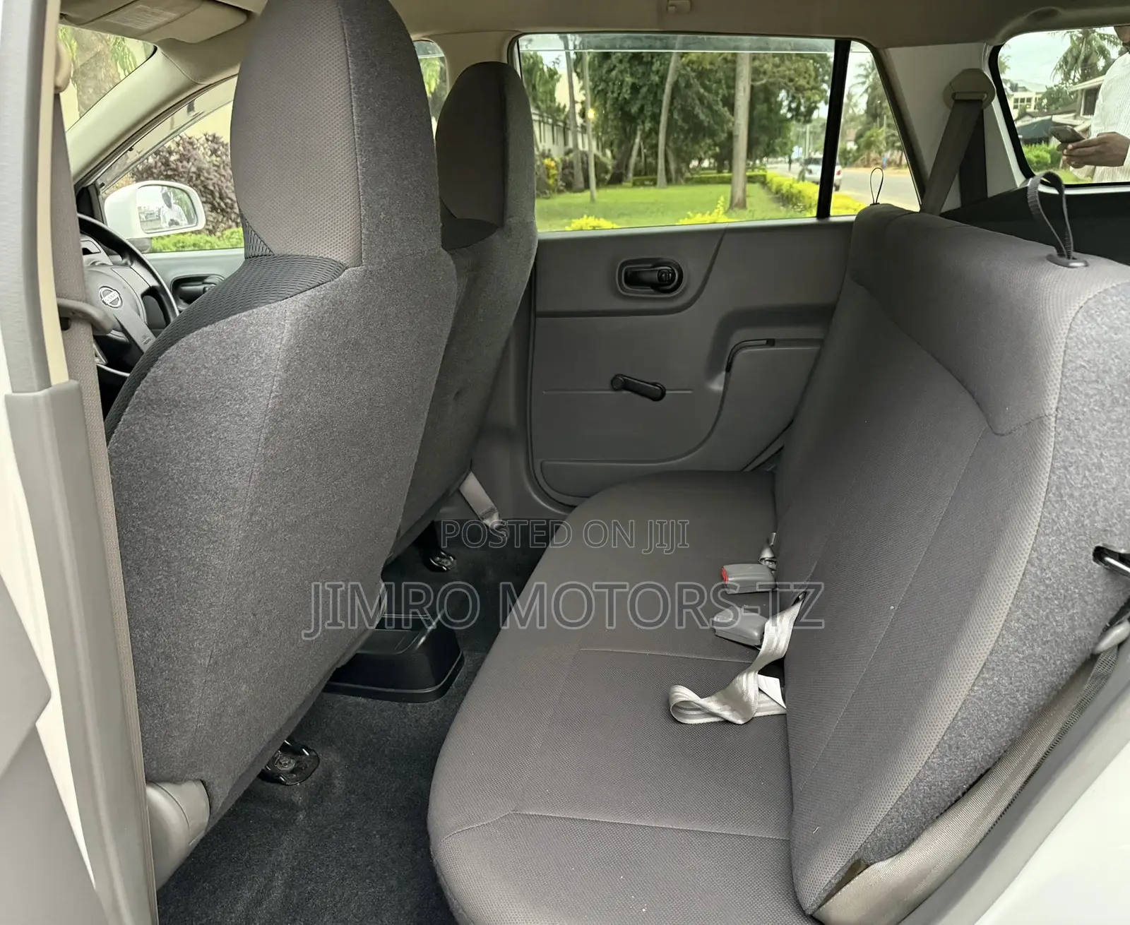Nissan Advan 2018 White