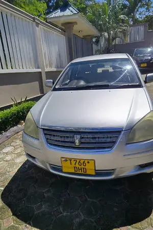 Toyota Premio 2005 Silver