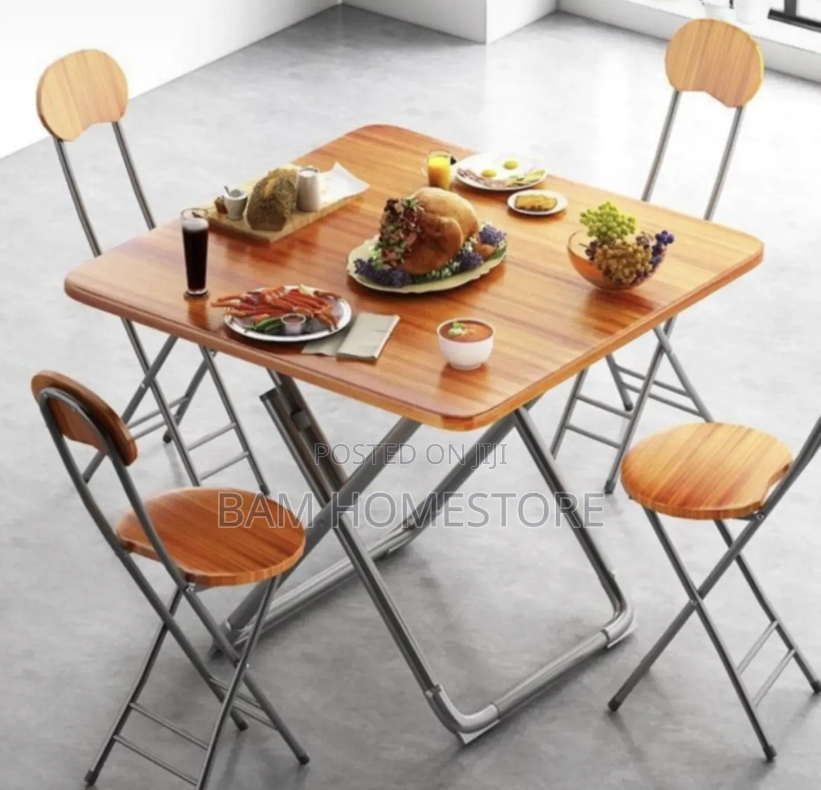 Foldable Table (60*60cm)