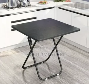 Foldable Table (60*60cm)