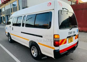 Toyota HiAce 2008 White