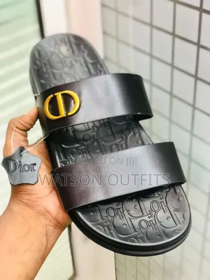 Open Shoes Smoothly and Smartly Looking