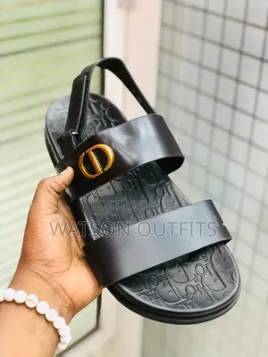 Open Shoes Smoothly and Smartly Looking
