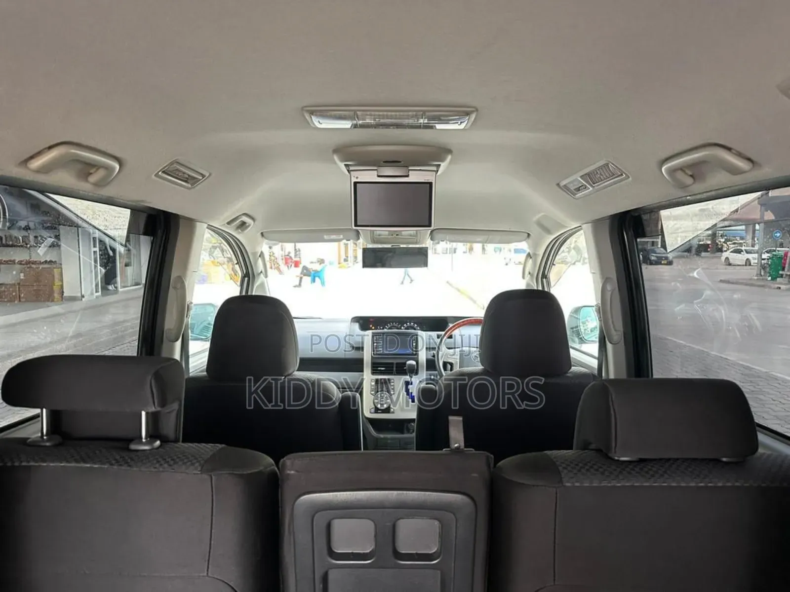Toyota Noah 2008 Gray