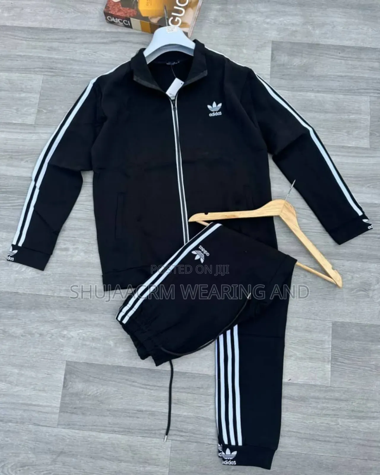 Hot Coming/Unisex Track Suit