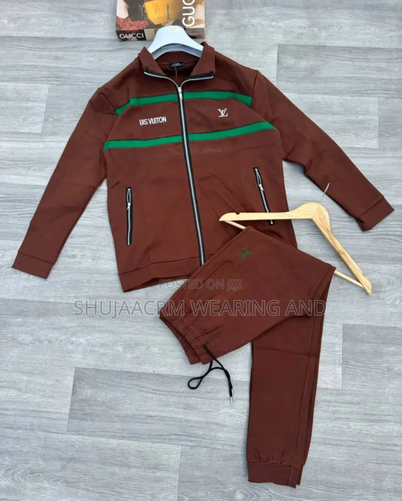 Hot Coming/Unisex Track Suit