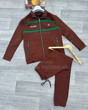 Hot Coming/Unisex Track Suit
