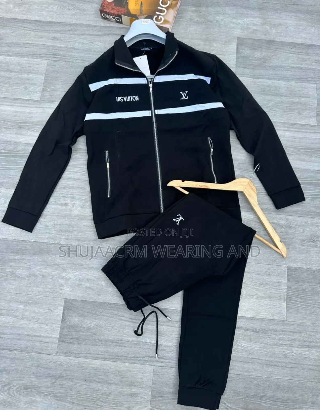 Hot Coming/Unisex Track Suit