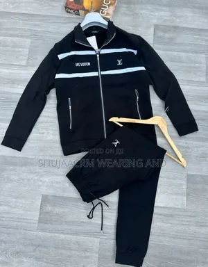 Hot Coming/Unisex Track Suit