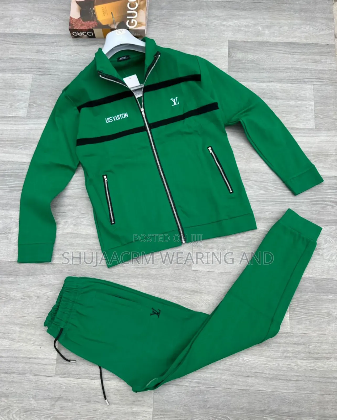 Hot Coming/Unisex Track Suit