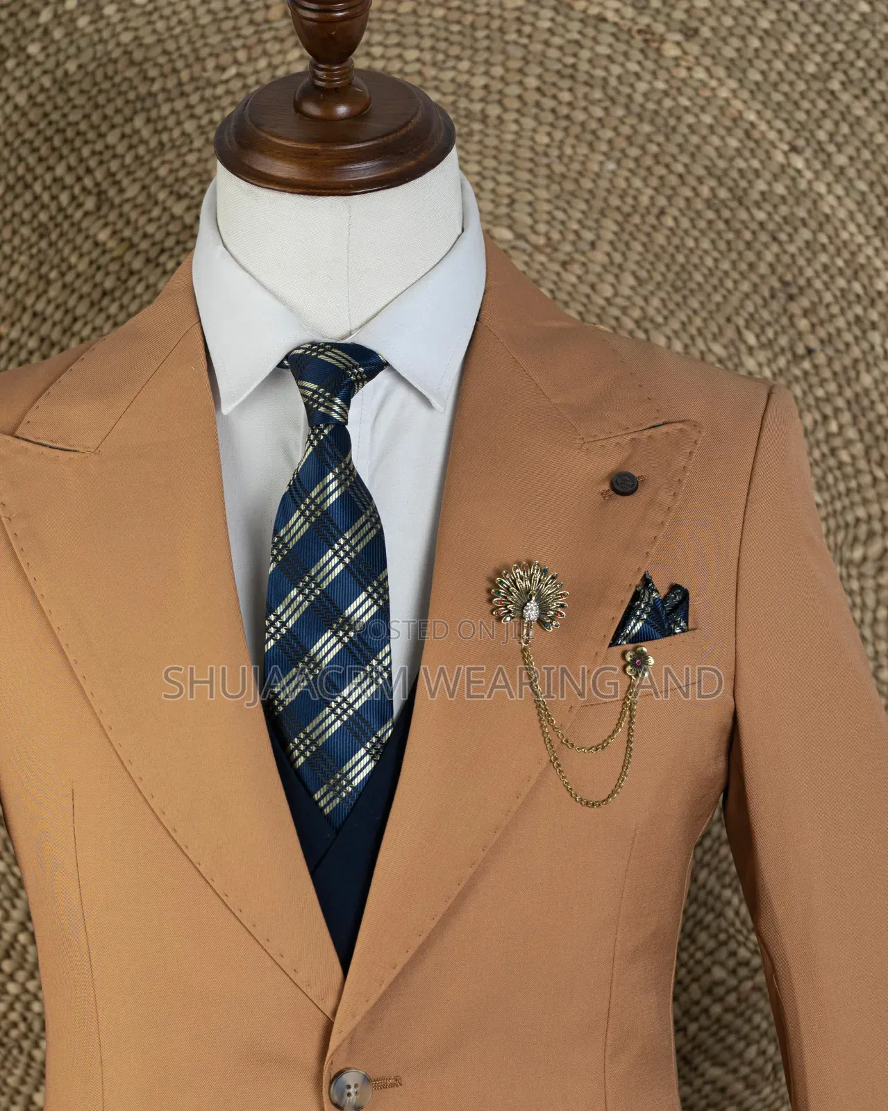 Orange Plain Suit/Suti Og /Chapa Ya Uturuki